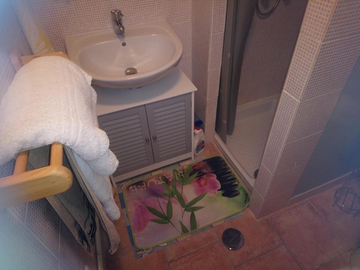 4 Rue Guy De Maupassant Apartment Valmont  Luaran gambar