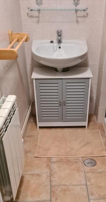 4 Rue Guy De Maupassant Apartment Valmont  Luaran gambar